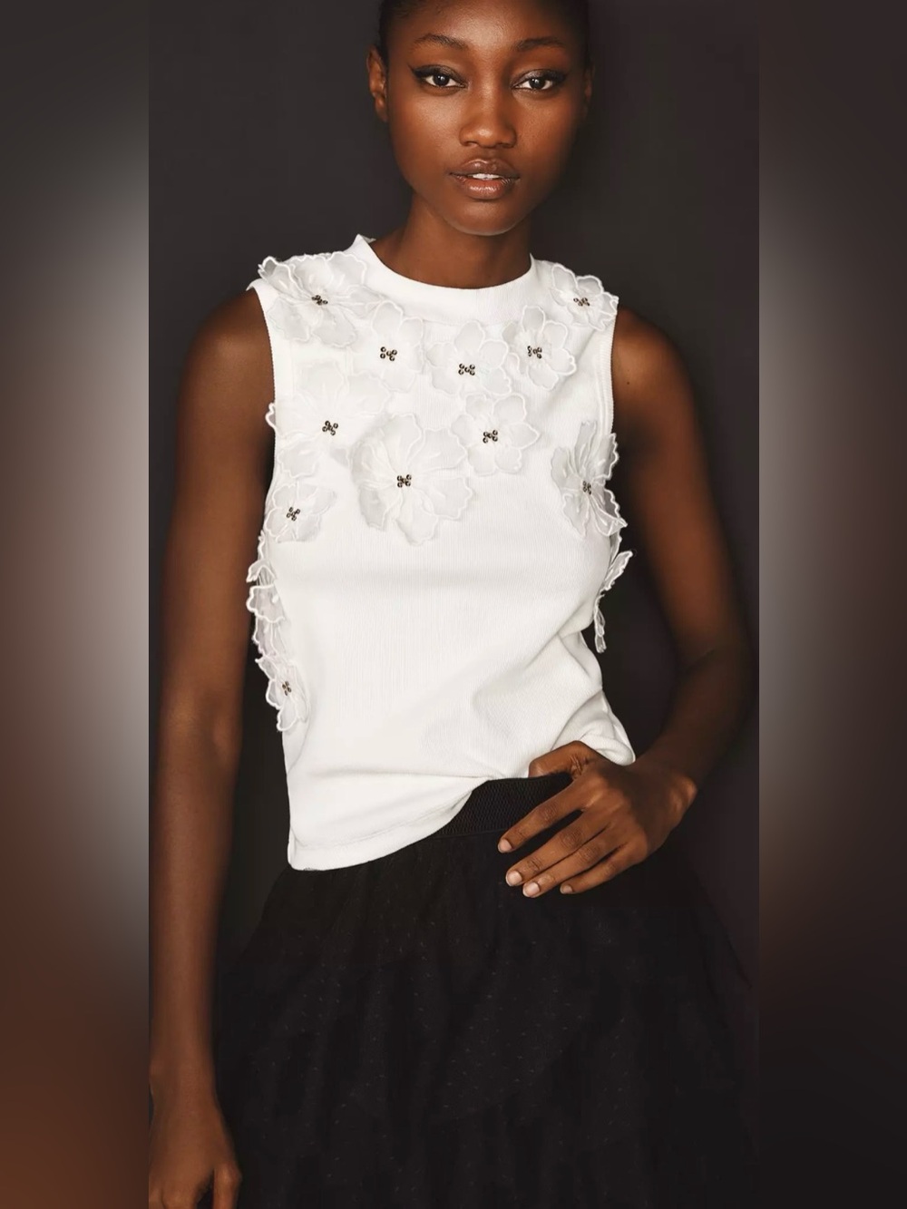 Anthropologie White Floral Appliqué Embellished Sleeveless Top Size S